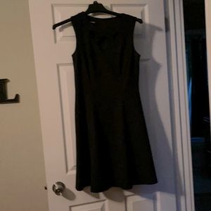 Sleevless black, dress by Roz&Ali